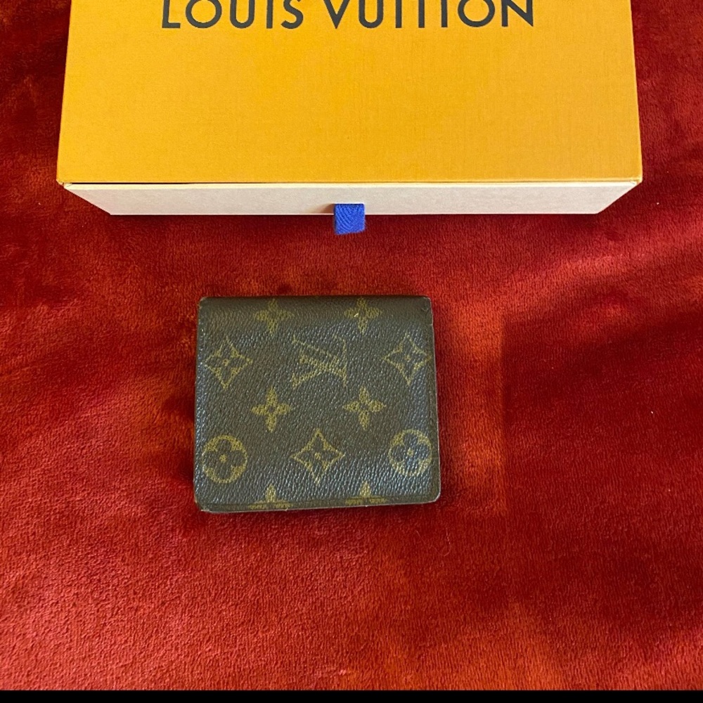 Authentic Louis Vuitton wallet